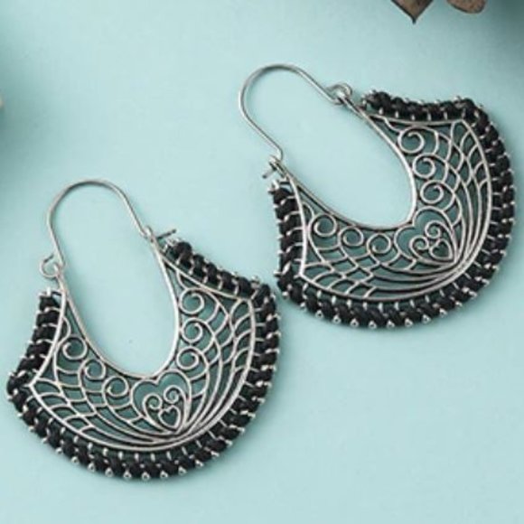 Jewelry - Bohemian Dangle Earring on French Hooks